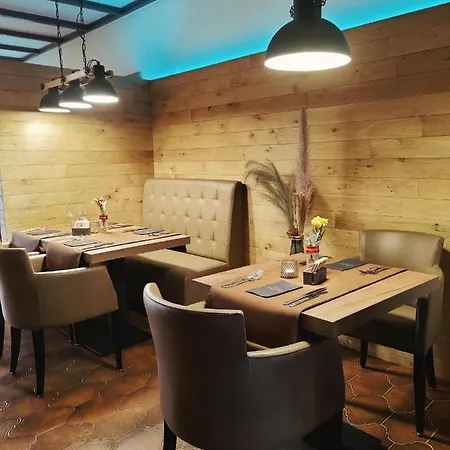 Hof بورج ريولاند