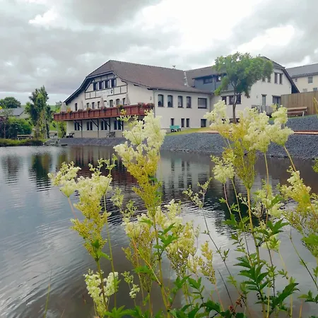 Hof Otel Burg Reuland