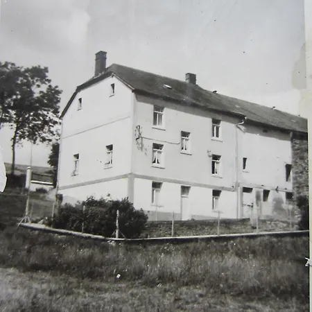 Hof Burg Reuland